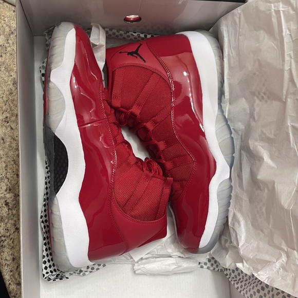 Jordan 11’s . Win like 96 brand new dead stock - Picture 3 of 7